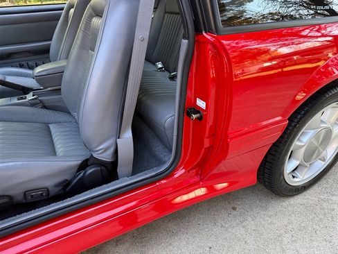 Used 1993 Ford Mustang Cobra image 54