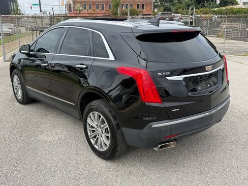 Used 2017 Cadillac XT5 Luxury AWD/4WD image 16