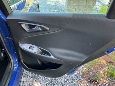 Used 2023 Chevrolet Malibu LT image 19