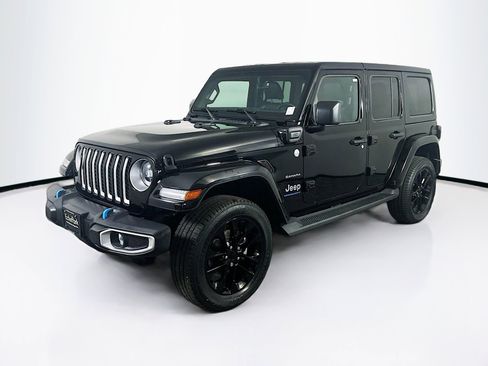 Used 2023 Jeep Wrangler Sahara w/ Cold Weather Group image 3