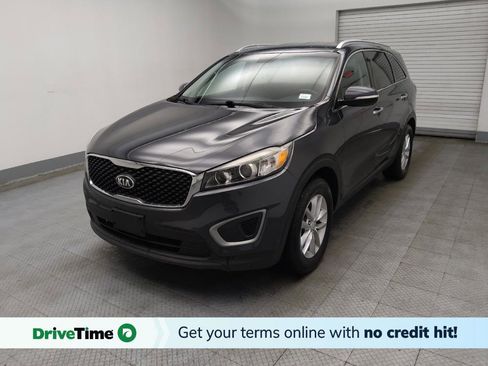 Used 2016 Kia Sorento LX w/ LX Convenience Package image 1