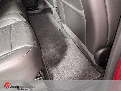 Used 2021 GMC Acadia SLT w/ Elevation Edition image 43