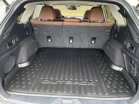 Used 2025 Subaru Outback Touring image 14