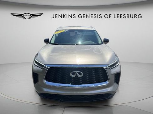 Used 2023 INFINITI QX60 Luxe w/ Cargo Package FWD image 12