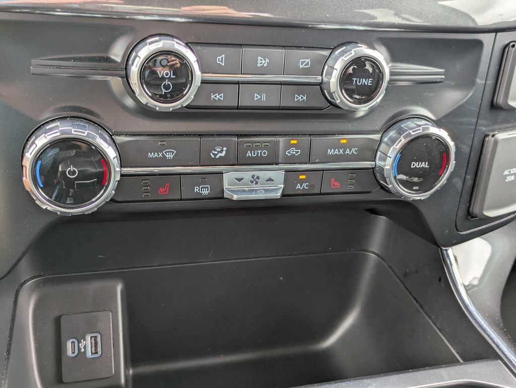 Used 2023 Ford F150 XLT w/ Equipment Group 302A High AWD/4WD image 16