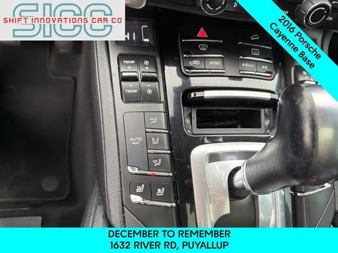 Used 2016 Porsche Cayenne image 19