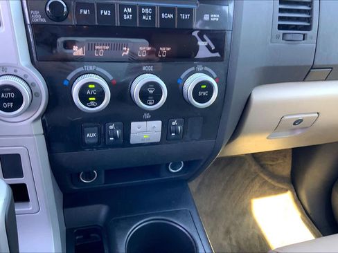 Used 2008 Toyota Sequoia Limited RWD image 34