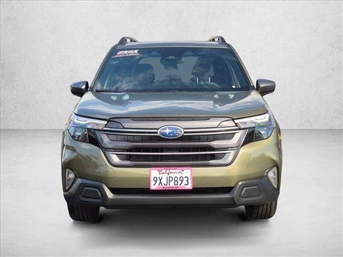 Certified 2026 Subaru Forester Premium AWD/4WD image 3