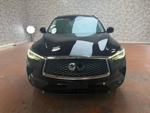 Used 2019 INFINITI QX50 Luxe w/ Navigation Package AWD/4WD image 2