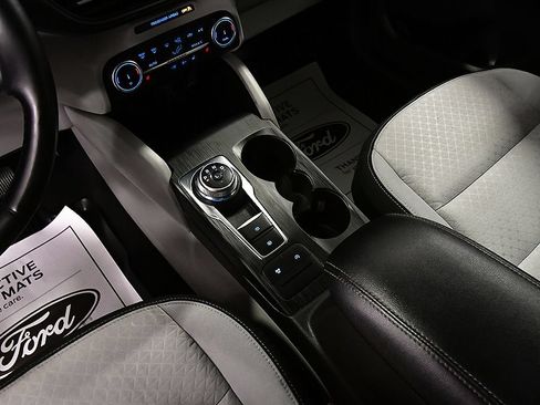 Used 2024 Ford Escape Active AWD/4WD image 23