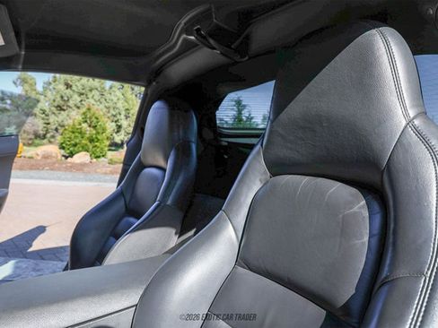 Used 2010 Chevrolet Corvette Coupe w/ 1LT RWD image 24