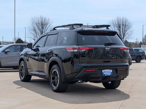 Used 2023 Nissan Pathfinder Rock Creek AWD/4WD image 8