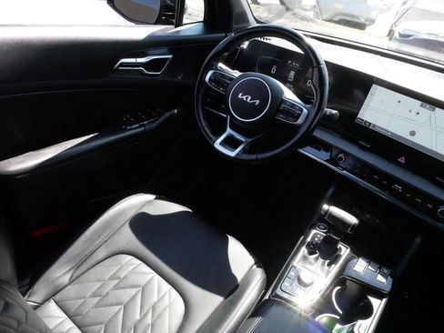 Used 2023 Kia Sportage X-Line w/ X-Line Premium Package image 9