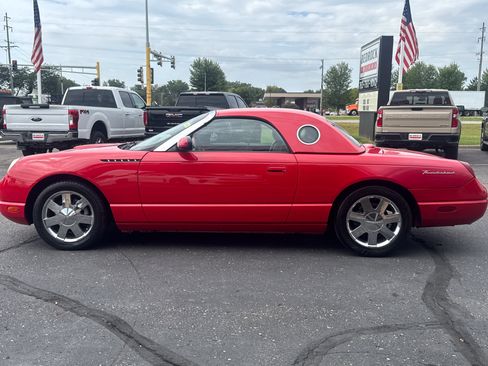 Used 2002 Ford Thunderbird RWD image 4