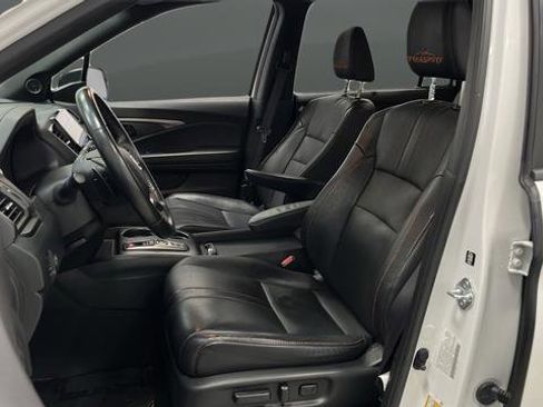 Used 2022 Honda Pilot TrailSport image 9