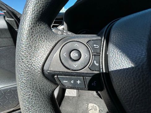 Used 2024 Toyota RAV4 XLE image 17