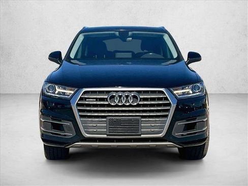 Used 2017 Audi Q7 3.0T Premium Plus w/ Premium Plus Package image 3