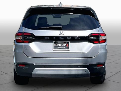 Used 2024 Honda Pilot EX-L image 5