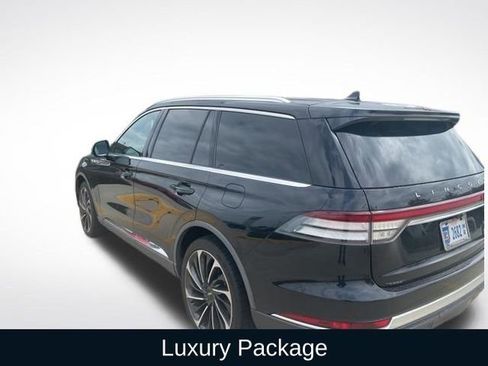 Used 2020 Lincoln Aviator Reserve w/ Equipment Group 202A AWD/4WD image 8