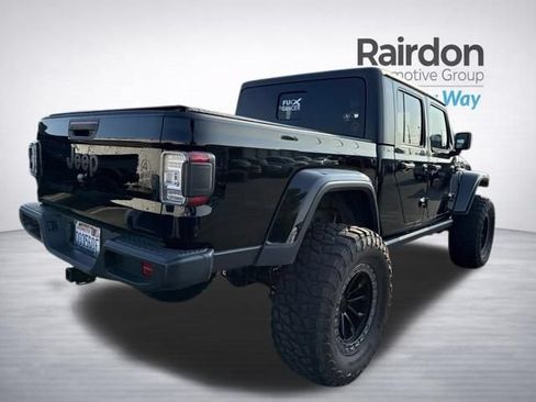 Used 2023 Jeep Gladiator Sport AWD/4WD image 6