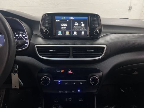 Used 2021 Hyundai Tucson SE FWD image 18