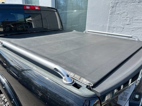 Used 2017 RAM 1500 Classic SLT AWD/4WD image 35