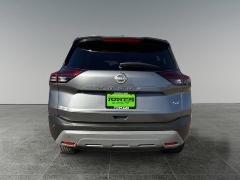 Used 2023 Nissan Rogue SV image 5