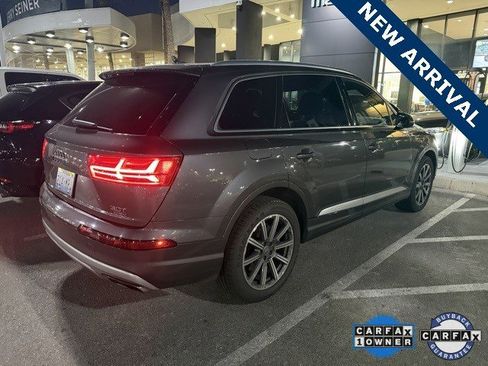 Used 2018 Audi Q7 3.0T Premium Plus image 3