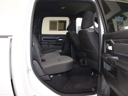 Used 2024 RAM 2500 Big Horn image 32