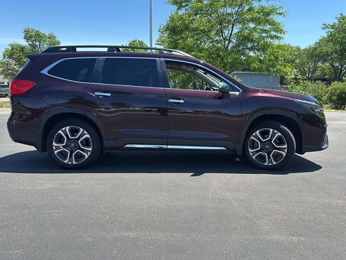 Used 2023 Subaru Ascent Touring AWD/4WD image 10