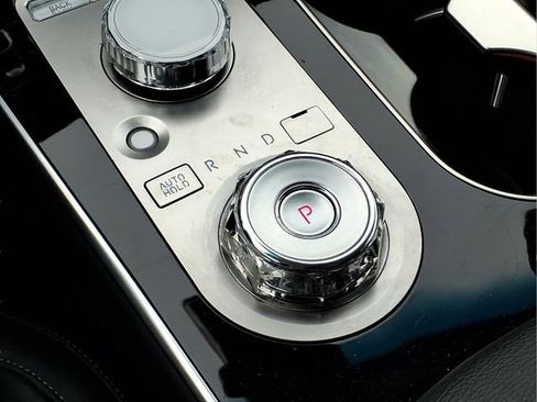 Used 2025 Genesis GV80 2.5T Standard image 13