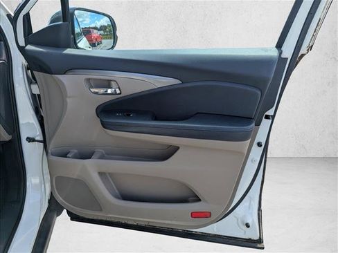 Used 2017 Honda Pilot EX-L image 26