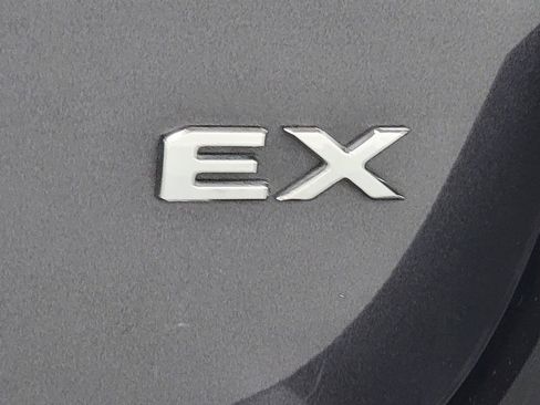 Used 2021 Kia Sedona EX image 7