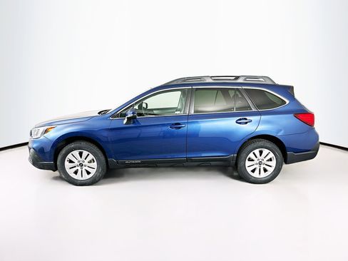 Used 2019 Subaru Outback 2.5i Premium image 4