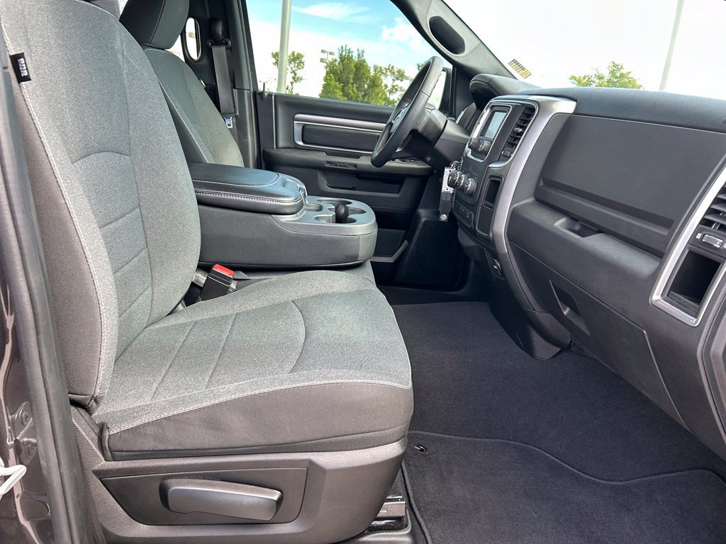Used 2022 RAM 1500 Warlock AWD/4WD image 30