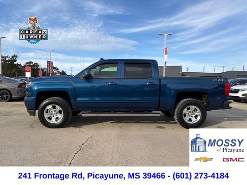 Used 2018 Chevrolet Silverado 1500 LT w/ All Star Edition image 2
