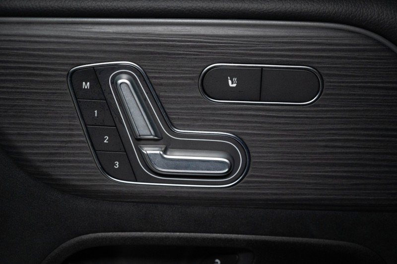 Certified 2026 Mercedes-Benz GLB 250 4MATIC image 23