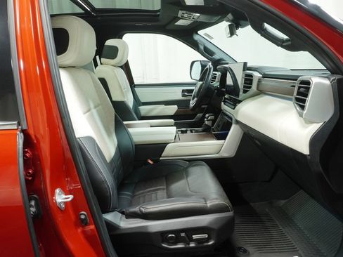 Used 2022 Toyota Tundra Capstone AWD/4WD image 13