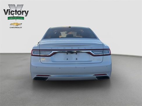 Used 2017 Lincoln Continental Reserve w/ Luxury Package image 5