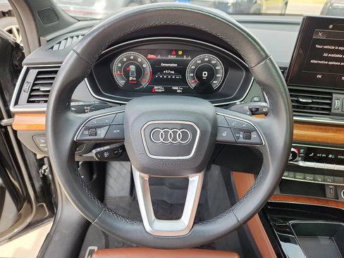 Used 2023 Audi Q5 2.0T Prestige AWD/4WD image 16