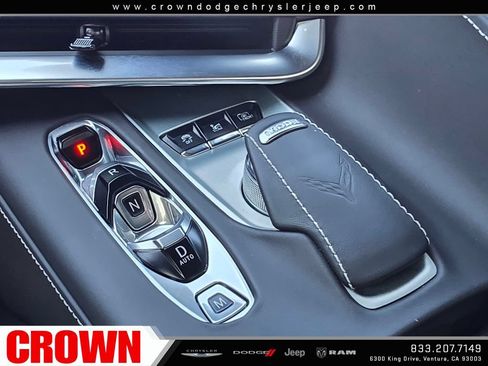 Used 2024 Chevrolet Corvette Stingray Premium Conv w/ Z51 Performance Package RWD image 31
