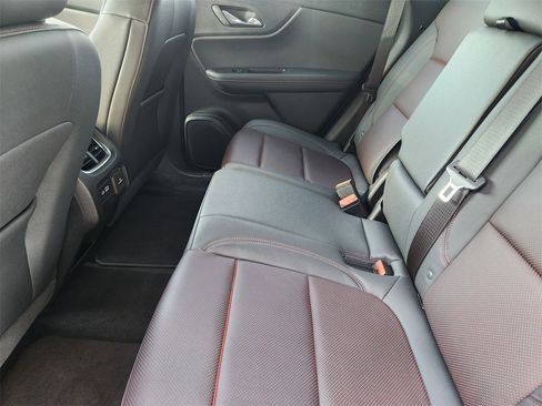 Used 2025 Chevrolet Blazer RS image 28