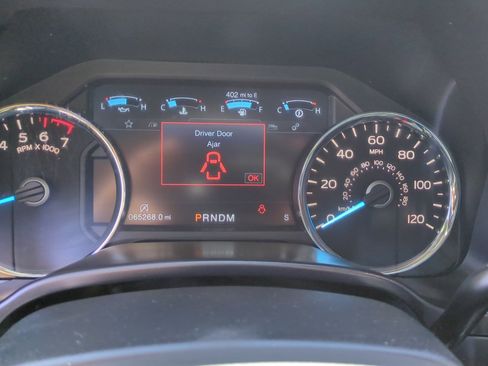 Used 2020 Ford F150 Lariat image 21