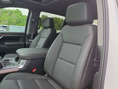 New 2026 Chevrolet Silverado 1500 RST AWD/4WD image 18