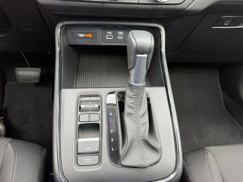 Certified 2025 Honda CR-V EX image 23