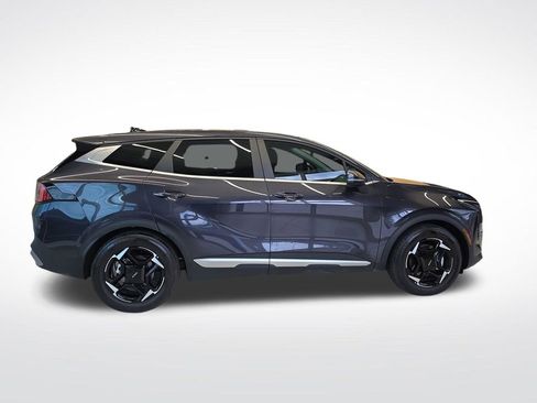 Certified 2026 Kia Sportage EX FWD image 8