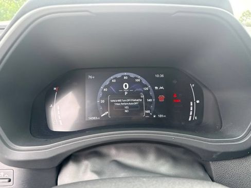 Used 2025 Toyota Grand Highlander FWD image 28