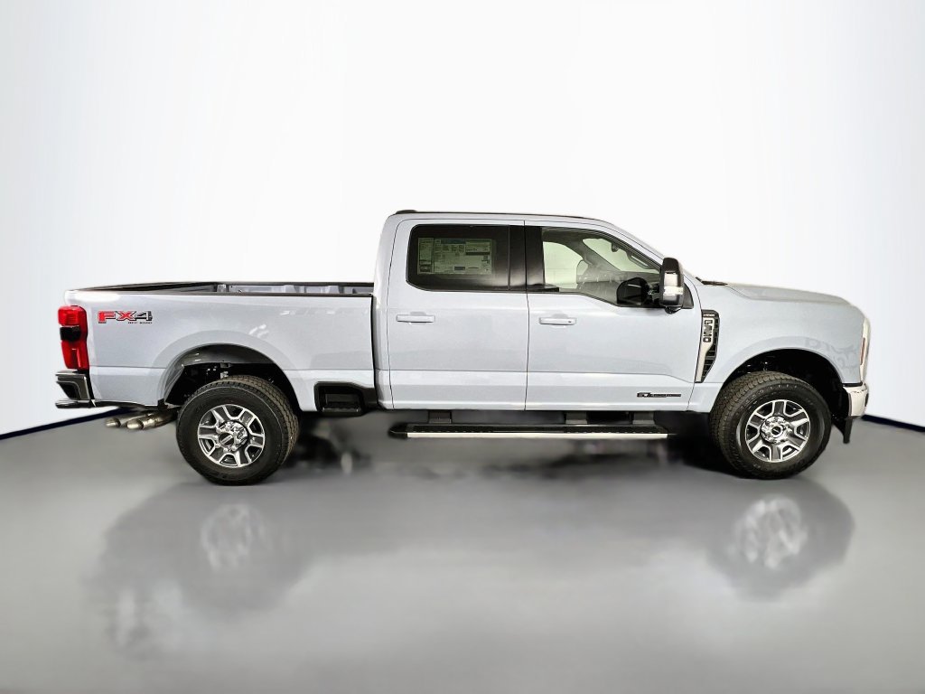 New 2026 Ford F350 Lariat w/ FX4 Off-Road Package AWD/4WD image 19