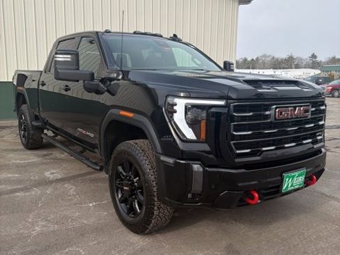 Certified 2024 GMC Sierra 3500 AT4 w/ AT4 Preferred Package image 7