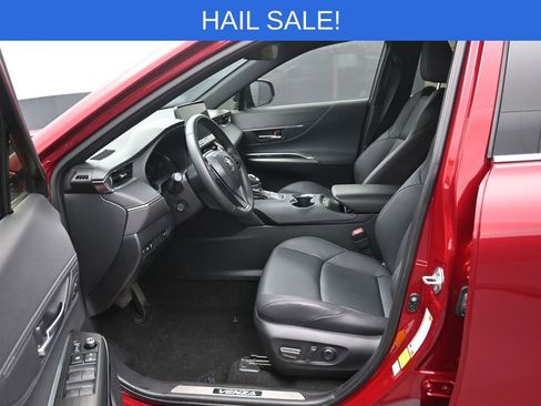 Certified 2024 Toyota Venza Nightshade image 9